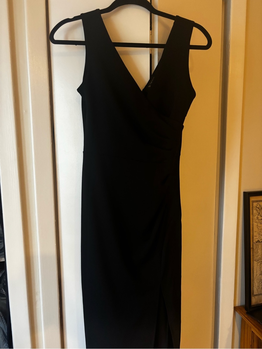 Sleek Black V-Neck Maxi Dress